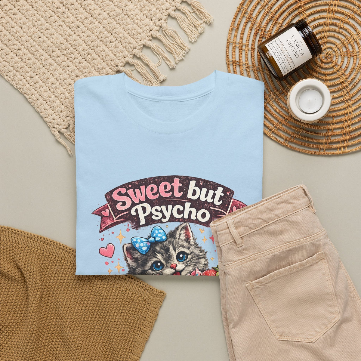 T-Shirt Dolce ma Pazzo – Gatto Kawaii Divertente