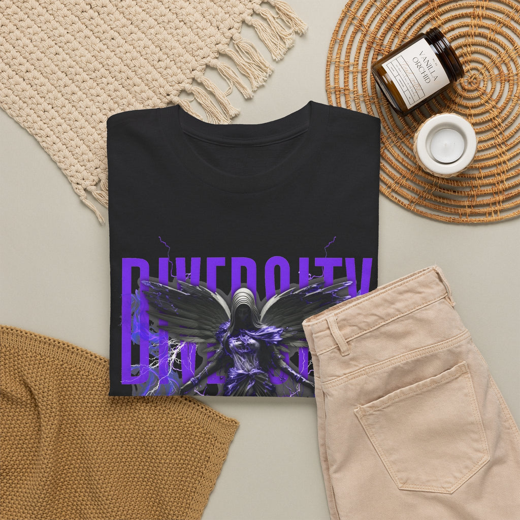 T-Shirt Angelo Divino – Design Gotico Streetwear