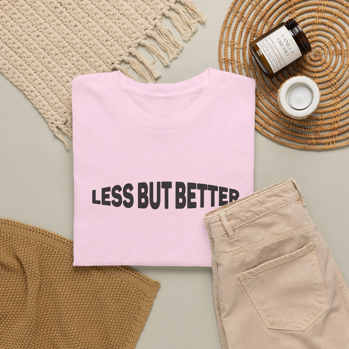 T-Shirt Meno è Meglio – Design Minimalista Unisex