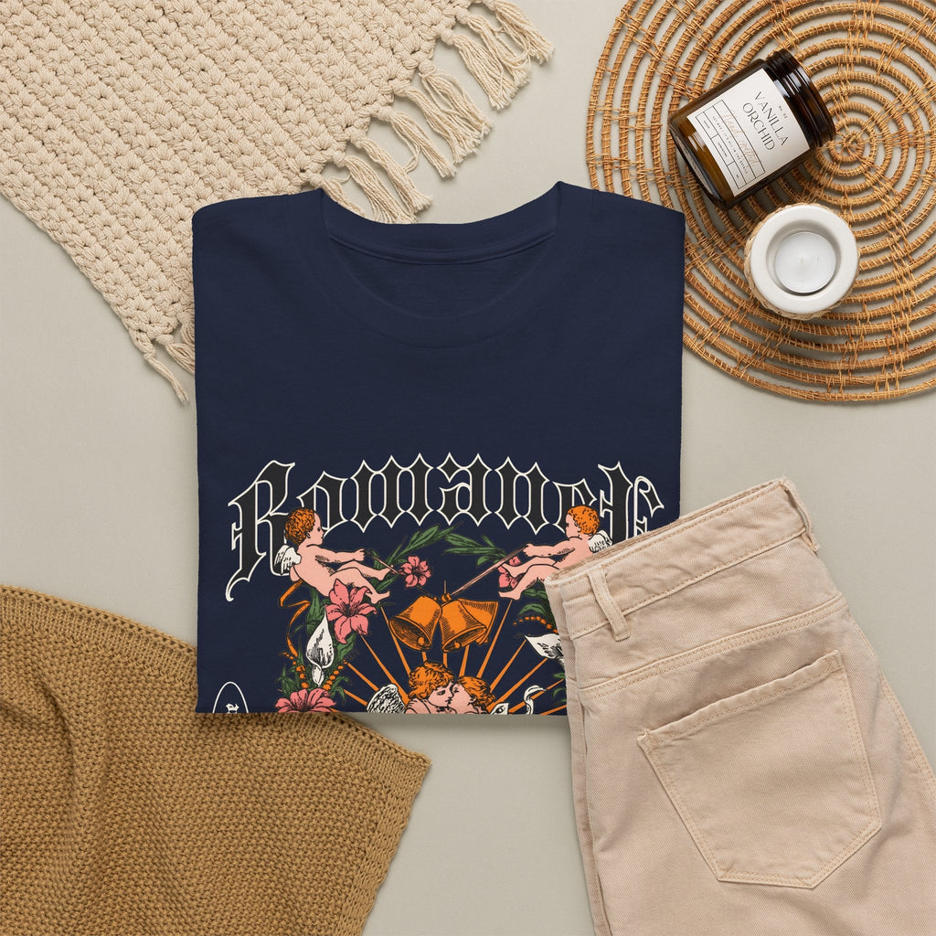 T-Shirt Angelo Gotico con Fiori – Design Dark Vintage