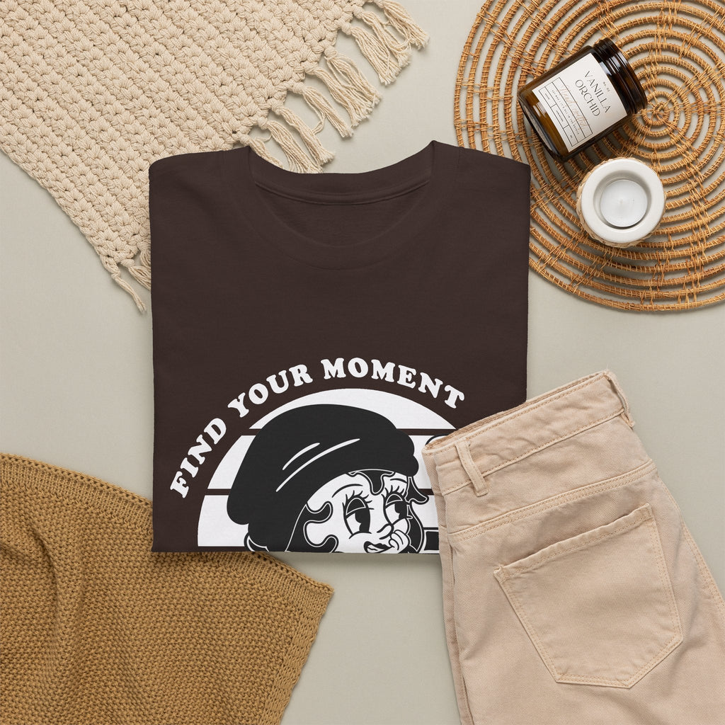 T-Shirt Continua a Sorridere – Ragazza Vintage e Frase Positiva