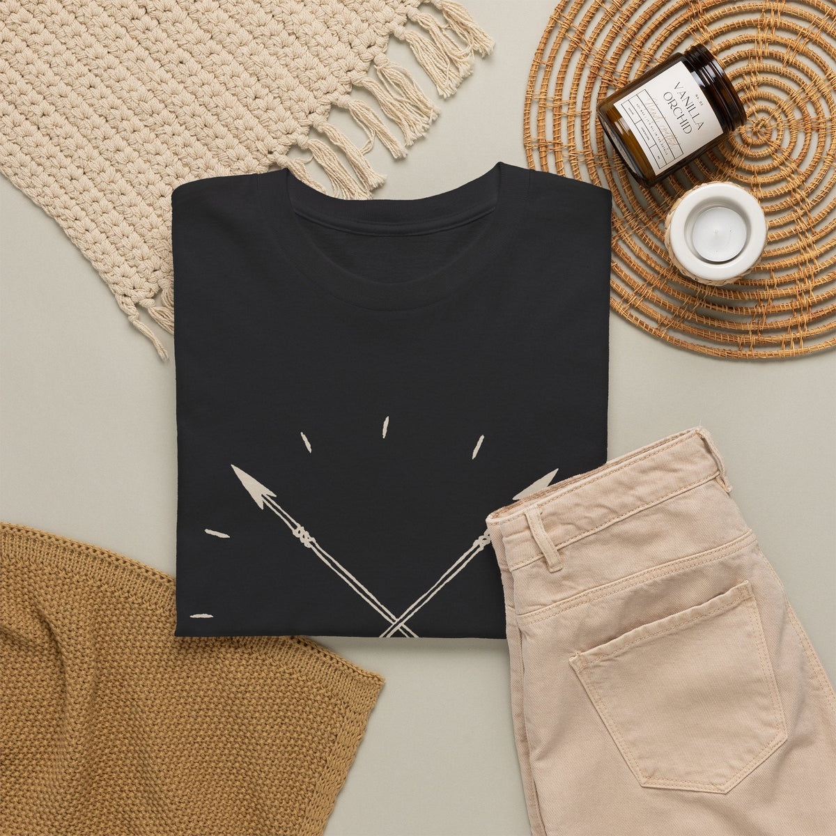 T-Shirt Frecce Incrociate – Design Boho Outdoor