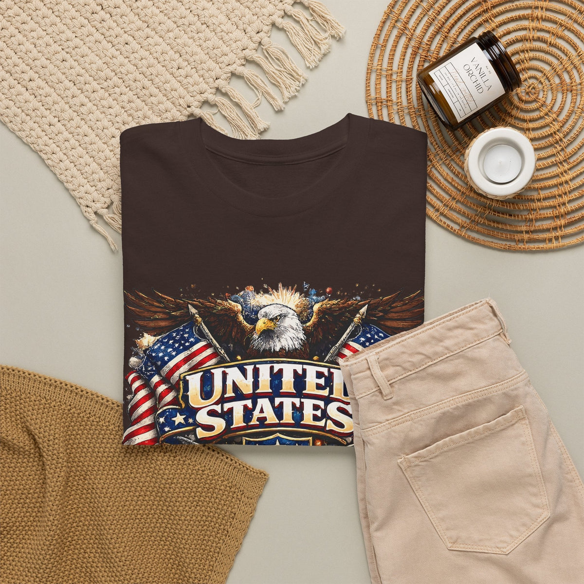 T-Shirt Patriottica USA – Aquila e Bandiera Americana