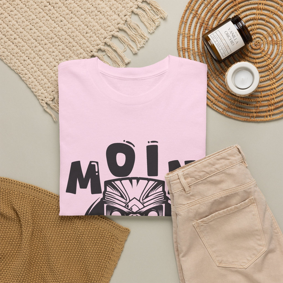T-Shirt Moin con Maschera Tiki – Design Tropicale Streetwear
