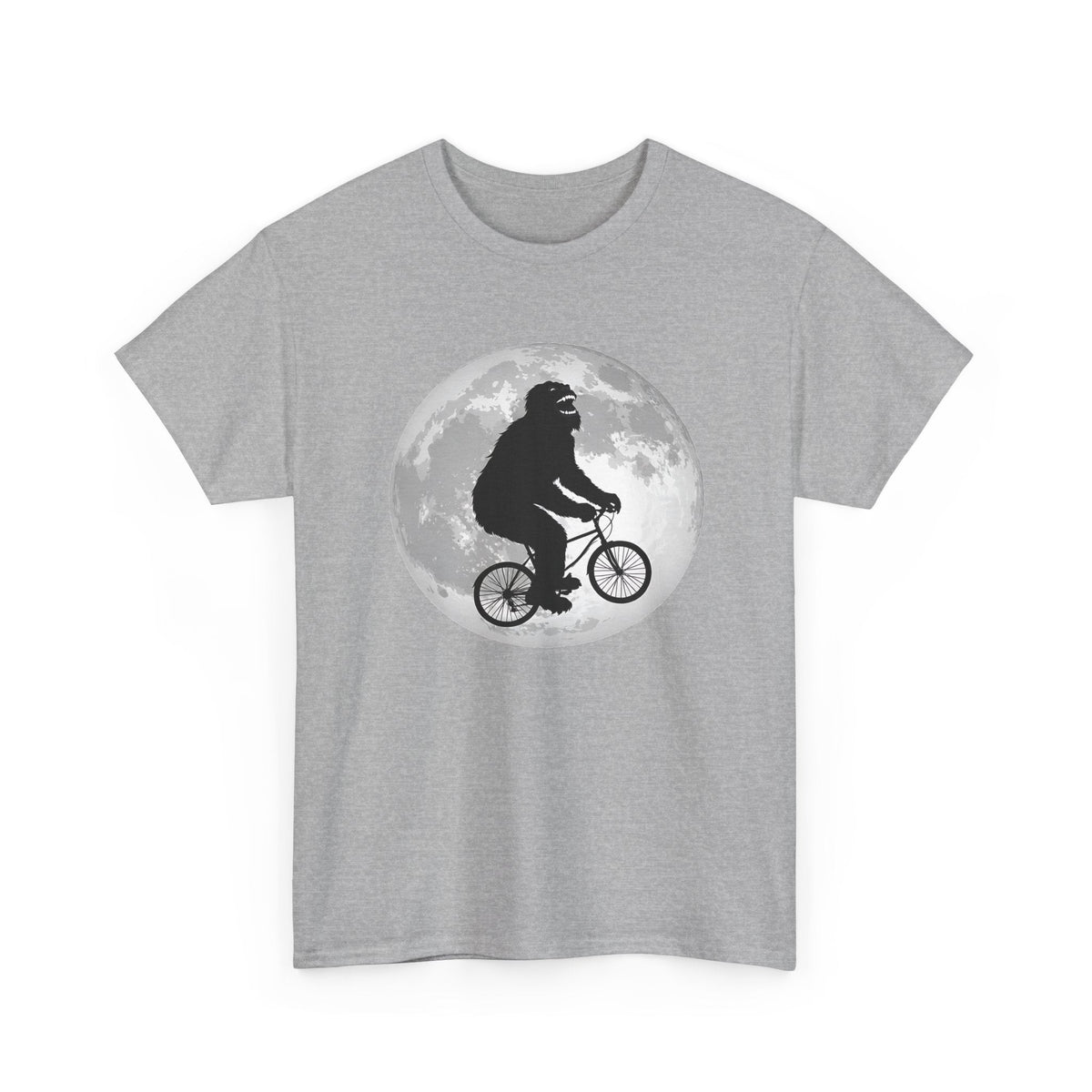 T-Shirt Bigfoot in Bicicletta – Design Luna e Avventura