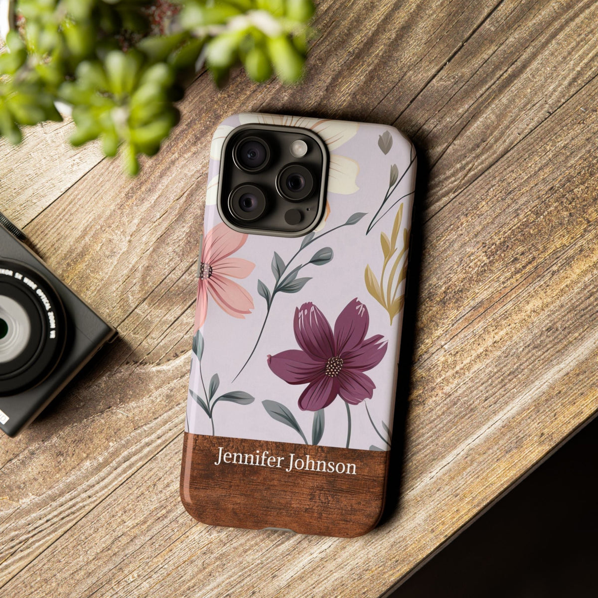 Cover Personalizzata con Nome – Design Floreale ed Effetto Legno